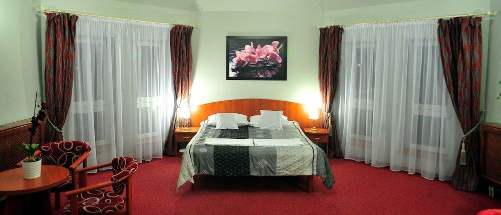 Hotel Zlote Deby Warsaw Exterior photo