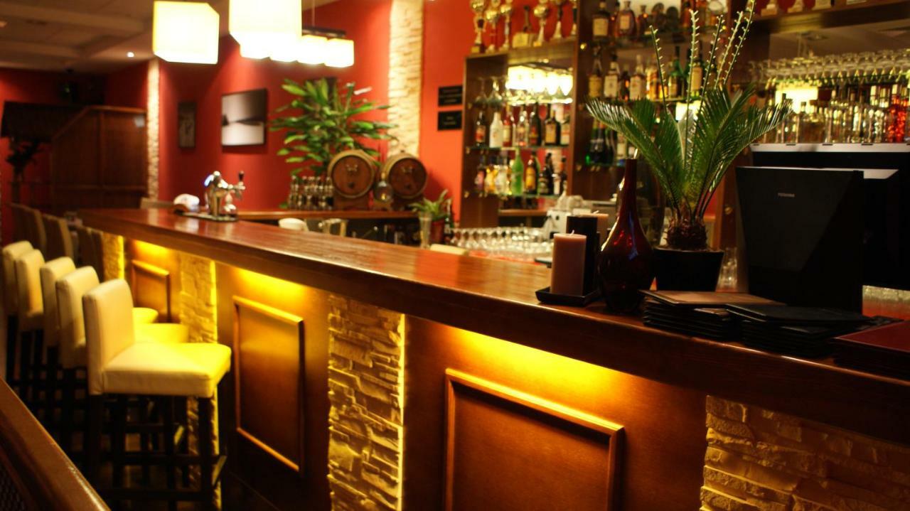 Hotel Zlote Deby Warsaw Exterior photo